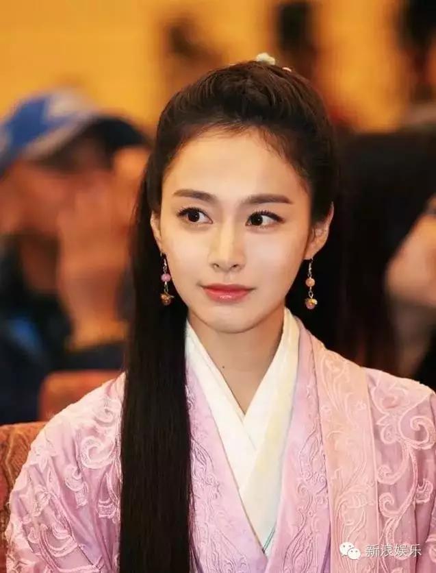 允兒招架不住古裝？韓國女星古裝LOOK一覽 誰贏了？