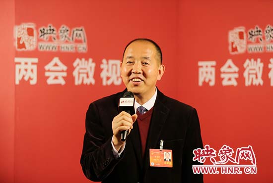 全國(guó)人大代表張全收做客映象網(wǎng)《兩會(huì)微視》視頻訪談。