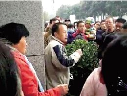 純屬誤會(huì)，人家不是人販子