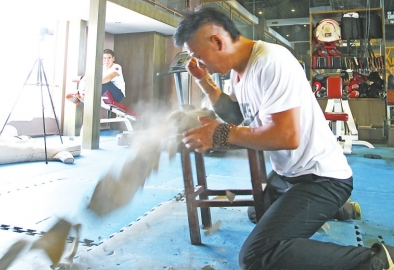 少林寺將辦無遮大會 鐵砂掌、二指禪等絕技現(xiàn)身