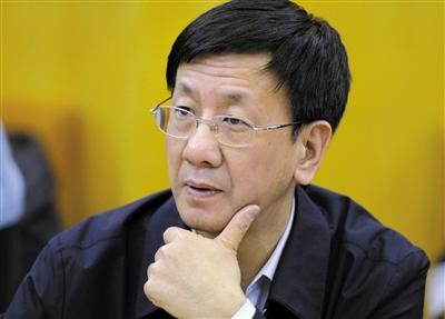 昨日，最高檢檢察長曹建明在遼寧團參加“兩高”報告分組審議。記者 陳杰 攝