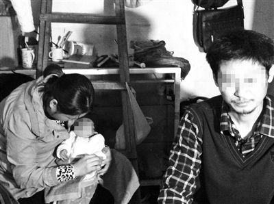 劉釗夫婦試圖將孩子送到“嬰兒安全島”未果，當天下午，廣州宣布暫停試點