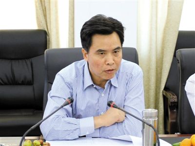 原萍鄉(xiāng)市副市長孫家群。