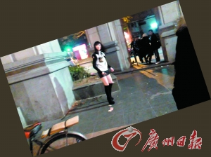 黑衣女掙脫跑掉。