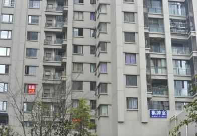 該小區(qū)的每個(gè)單元幾乎都開(kāi)有麻將館。