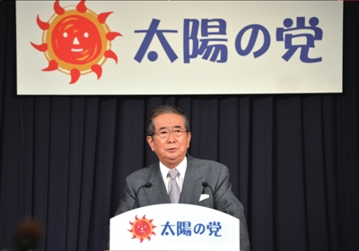 13日，日本東京，石原慎太郎召開新聞發(fā)布會，正式宣布新黨成立。圖/東方IC