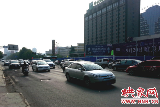 金水路沿線居民期待準(zhǔn)快速路早日開通。