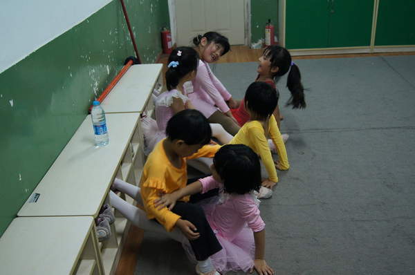 藝校妹子到底有多苦？
