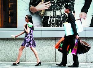 香港購物，普遍低于平日八折