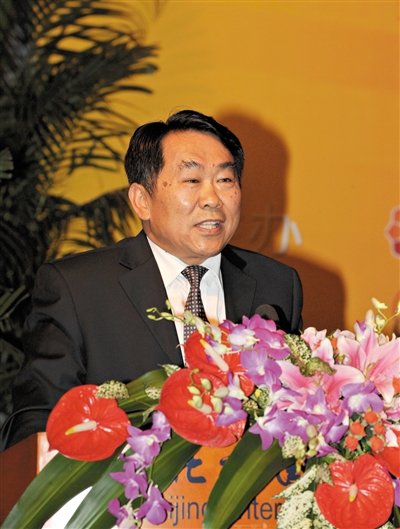 2011年10月12日，叢書《中國油氣田開發(fā)志》首發(fā)式上，時任四川省人大常委會副主任郭永祥在講話。