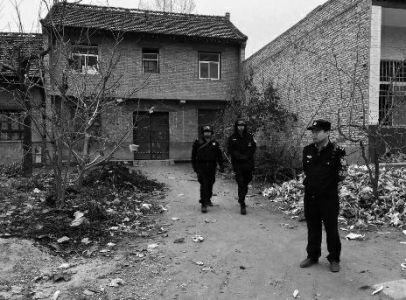 警方調集百余警力展開拉網(wǎng)式搜捕