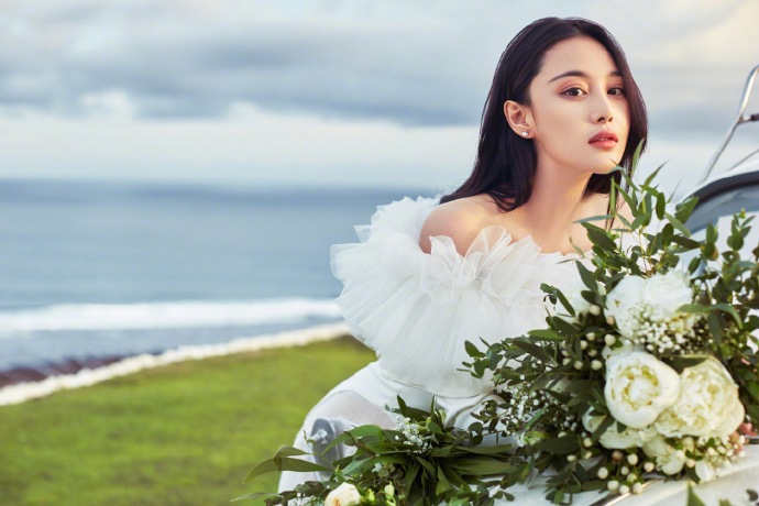 張馨予的婚紗成了淘寶爆款，知道價(jià)格后讓人大跌眼鏡！