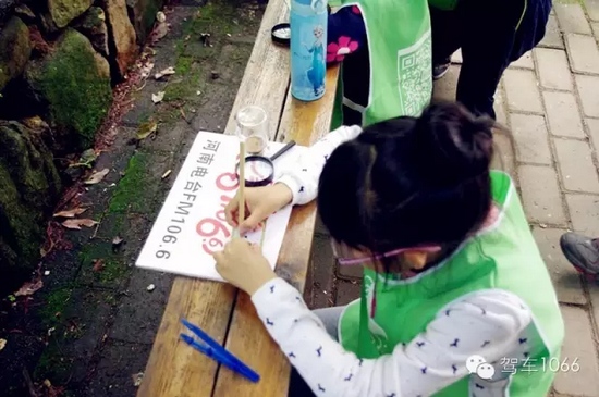 寶貝，爸爸媽媽一直在身后看你認(rèn)真完成任務(wù)！我的女兒棒棒噠！