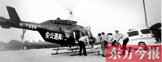7月25日，河南省公安廳高速交警總隊進行了首次直升機高速公路急救病人演練