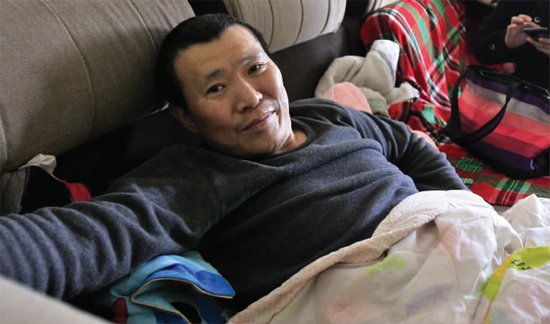 11月11日，李剛病情再次惡化，在眾多朋友的鼓勵下，他將再赴西安進(jìn)行手術(shù)治療