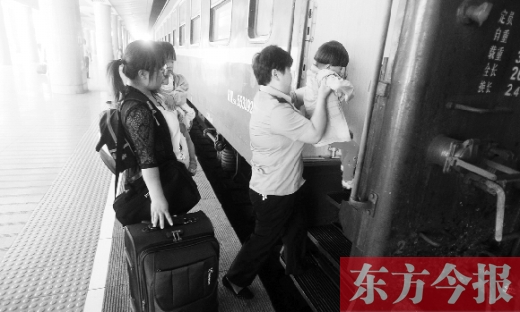 鄭州到溫州的2191/4次列車，是鄭州鐵路局最后一對綠皮車。