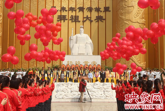 4月20日，乙未年黃帝故里拜祖大典進(jìn)行了彩排。