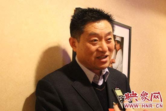 全國人大代表、輝縣市孟莊鎮(zhèn)南李莊村黨支部書記范海濤