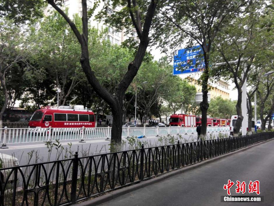 自治區(qū)和烏魯木齊市有關(guān)部門迅速處置，傷員已全部送往醫(yī)院救治。