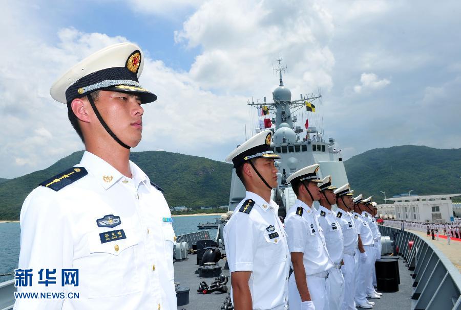 6月9日，在三亞某軍港，?？谂灩俦谂烎剂嘘牎? width=