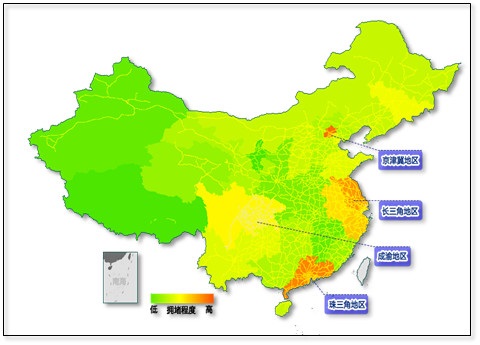 據交通運輸部新聞發(fā)言人徐成光介紹，“十一”黃金周客流量將呈現(xiàn)兩端高、中間平穩(wěn)的特點，10月1日、6日、7日等三天將出現(xiàn)車流和客流高峰；北京、廣東、四川、安徽及周邊旅游熱點地區(qū)客運量增幅較大。（原題為《十一全國八大擁堵高速發(fā)布 京港澳、京滬高速在列》）