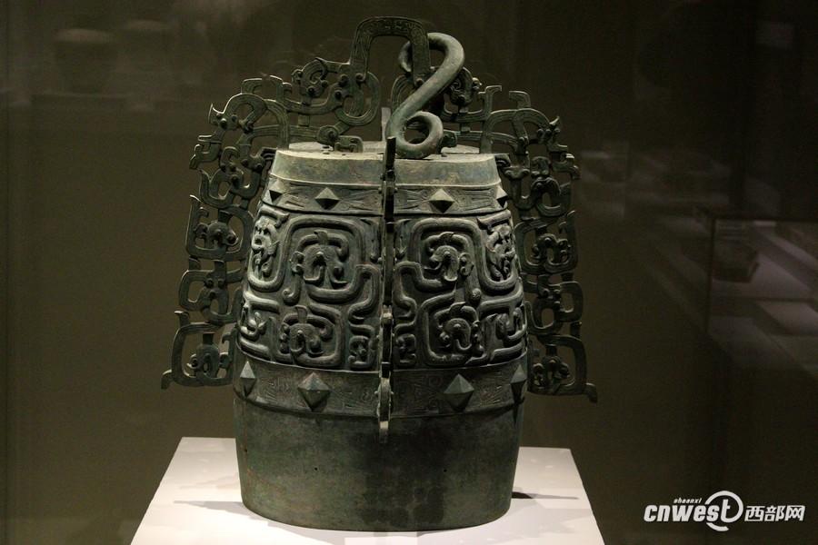 天水出土的青銅重器秦子镈。