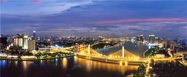 不要溫和地走進那個良夜 因為夜太美！