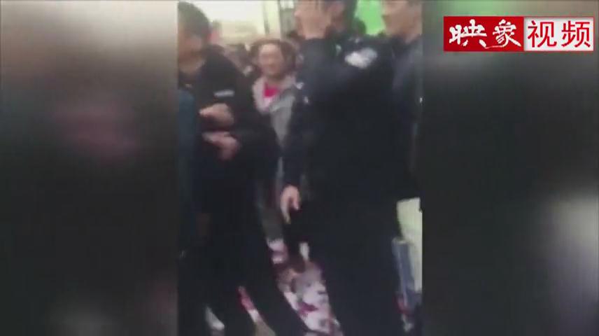 暈！城管被打警方出警被圍攻