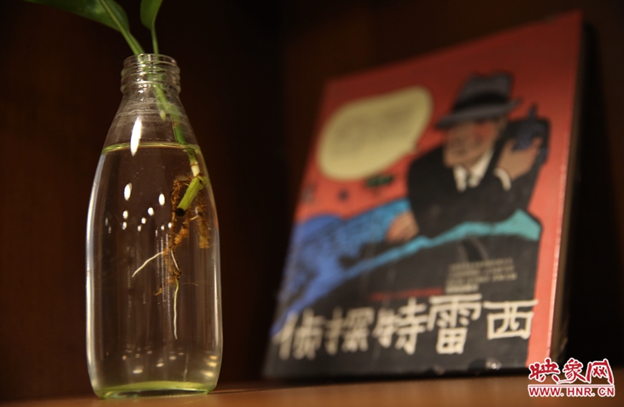 書(shū)店內(nèi)的裝飾。